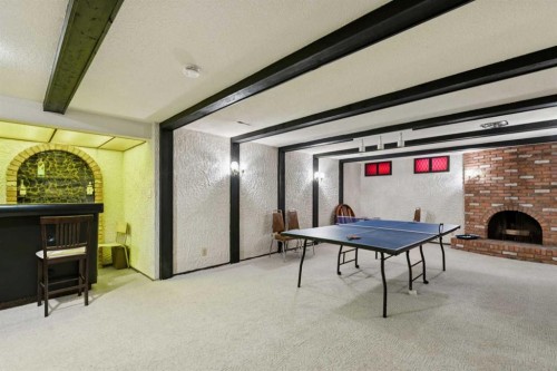 7312 Kananaskis Drive Sw, Calgary, AB - Indoor Photo Showing Other Room