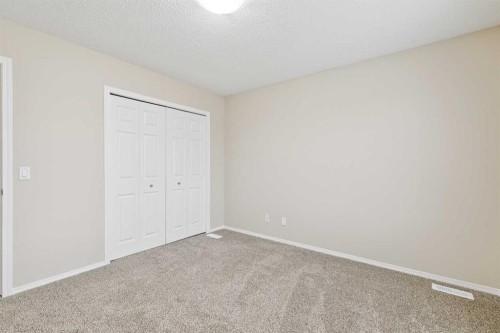 475 Cimarron Boulevard, Okotoks, AB - Indoor Photo Showing Other Room