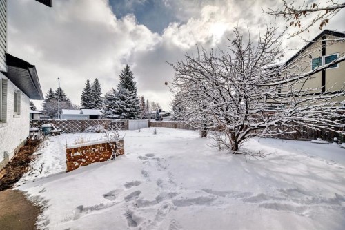 251 Cannell Place Sw, Calgary, AB - Outdoor
