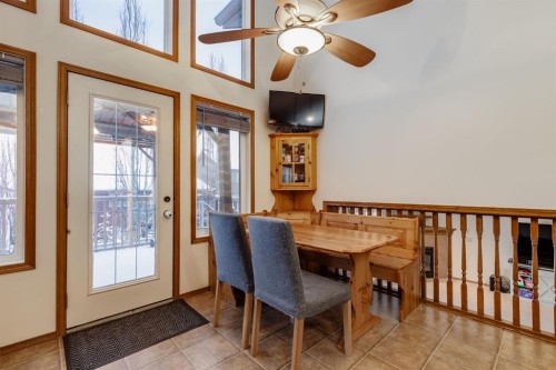 45 Thornfield Close Se, Airdrie, AB - Indoor Photo Showing Other Room