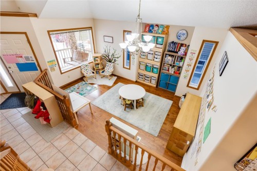45 Thornfield Close Se, Airdrie, AB - Indoor
