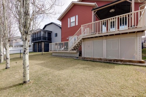 45 Thornfield Close Se, Airdrie, AB - Outdoor With Deck Patio Veranda