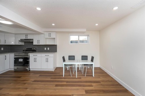 140 Whitworth Way, Calgary, AB - Indoor Photo Showing Other Room