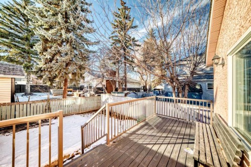6907 6 Street Sw, Calgary, AB - Outdoor