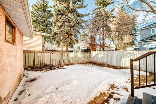 6907 6 Street Sw, Calgary, AB - Outdoor