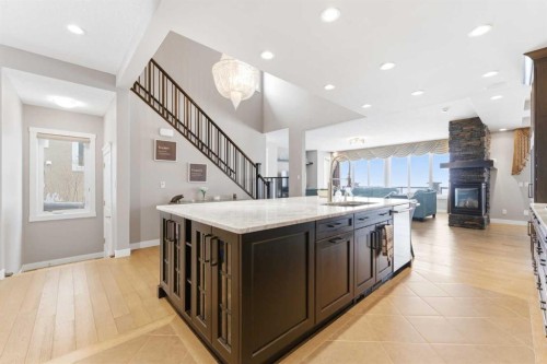187 Cranarch Circle Se, Calgary, AB - Indoor Photo Showing Kitchen