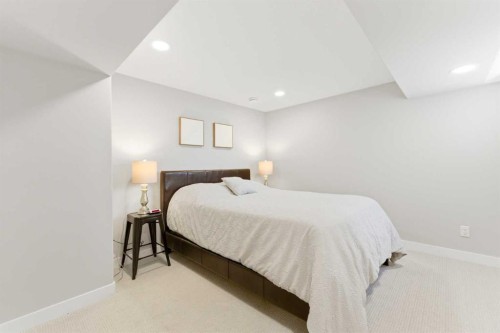 187 Cranarch Circle Se, Calgary, AB - Indoor Photo Showing Bedroom
