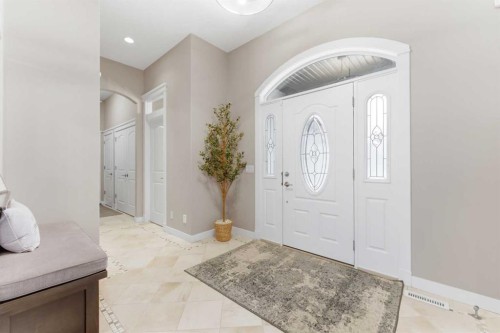 187 Cranarch Circle Se, Calgary, AB - Indoor Photo Showing Other Room