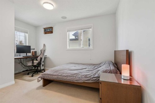 85 Silverado Range View Sw, Calgary, AB - Indoor Photo Showing Bedroom