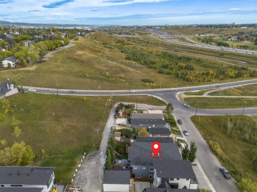 701 13A Street Ne, Calgary, AB - Outdoor With View