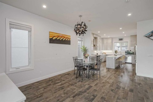 701 13A Street Ne, Calgary, AB - Indoor Photo Showing Dining Room