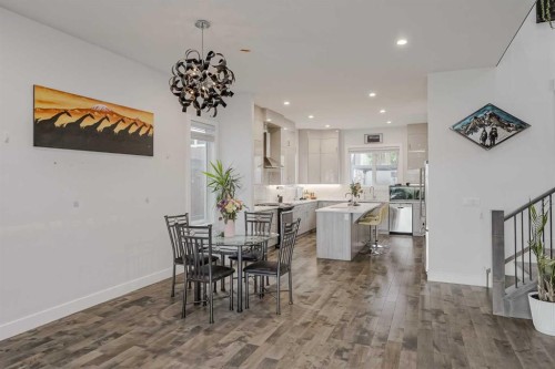 701 13A Street Ne, Calgary, AB - Indoor Photo Showing Dining Room