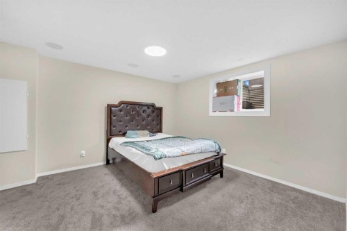 51 Coral Reef Close Ne, Calgary, AB - Indoor Photo Showing Bedroom