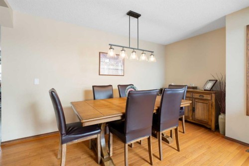 80 Chaparral Road Se, Calgary, AB - Indoor Photo Showing Dining Room