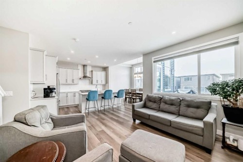 77 Howse Terrace Ne, Calgary, AB - Indoor Photo Showing Living Room