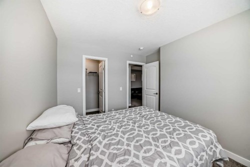 77 Howse Terrace Ne, Calgary, AB - Indoor Photo Showing Bedroom