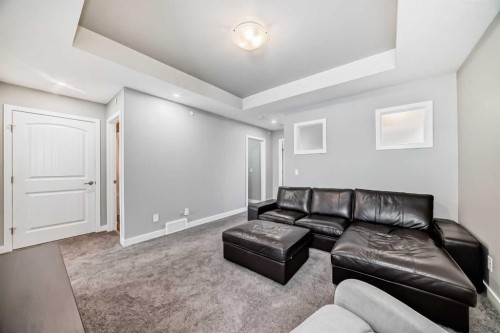 77 Howse Terrace Ne, Calgary, AB - Indoor
