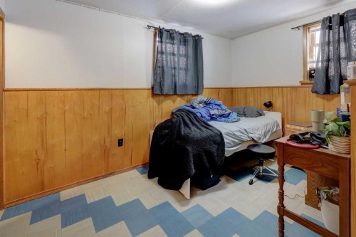 636 17 Avenue Ne, Calgary, AB - Indoor