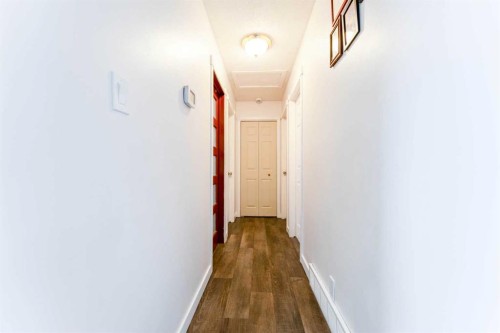 119 Mardale Crescent Ne, Calgary, AB - Indoor Photo Showing Other Room