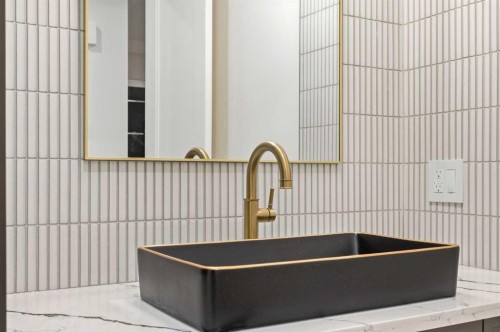 126 Sunstone Way, Balzac, AB - Indoor Photo Showing Other Room