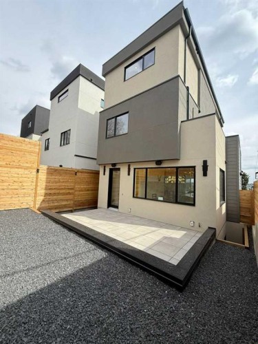 1924 10 Avenue Nw, Calgary, AB - Outdoor With Exterior
