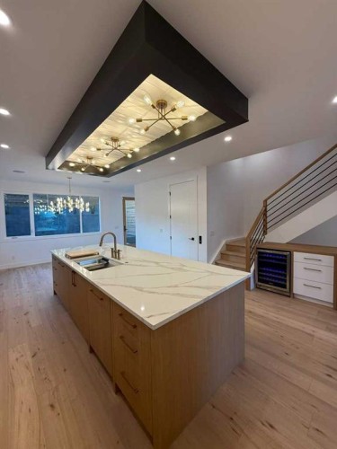 1924 10 Avenue Nw, Calgary, AB - Indoor