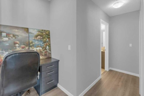 207-207 Sunset Drive, Cochrane, AB - Indoor Photo Showing Office