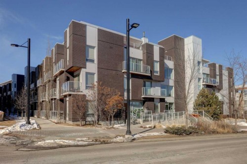 205-3125 39 Street NW Calgary, AB T3E 2C3