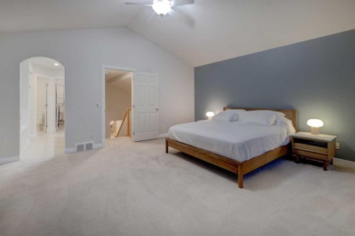 57 Discovery Ridge Hill Sw, Calgary, AB - Indoor Photo Showing Bedroom