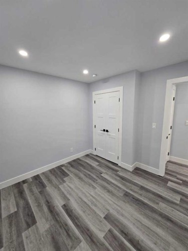 327 Rundleview Drive Ne, Calgary, AB - Indoor