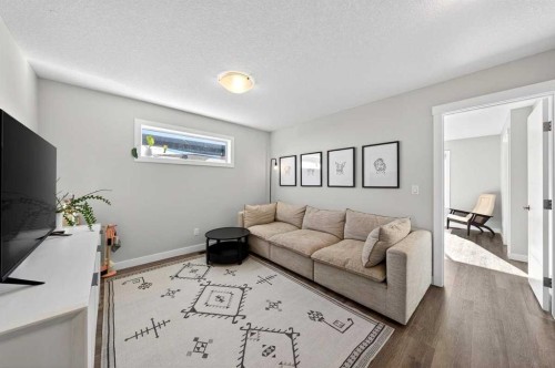 23 Willow Park Point, Cochrane, AB - Indoor
