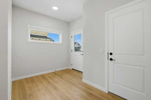9 Bayview Mews Sw, Airdrie, AB - Indoor Photo Showing Other Room