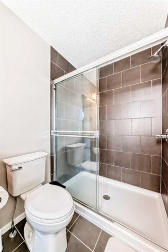 63 Chapalina Square Se, Calgary, AB - Indoor Photo Showing Bathroom