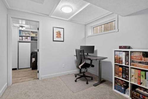 54 Tuscany Valley Rise Nw, Calgary, AB - Indoor Photo Showing Office