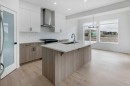 370 Corner Glen Way Ne, Calgary, AB  - Indoor Photo Showing Kitchen With Upgraded Kitchen 