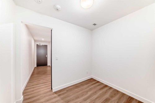 1313-730 2 Avenue, Calgary, AB - Indoor Photo Showing Other Room