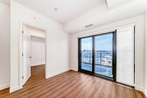 1313-730 2 Avenue, Calgary, AB - Indoor Photo Showing Other Room