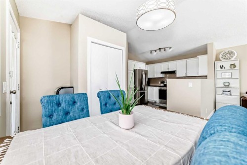67 Bridleglen Manor Sw, Calgary, AB - Indoor
