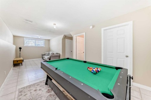 67 Bridleglen Manor Sw, Calgary, AB - Indoor Photo Showing Other Room