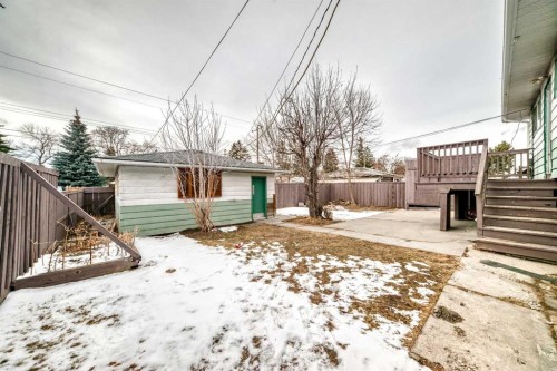 2517 36 Street Se, Calgary, AB - Outdoor