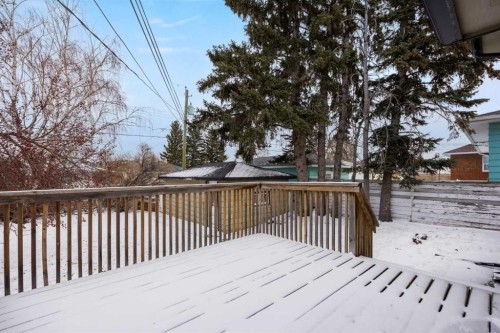 2472 Capitol Hill Crescent Nw, Calgary, AB - Outdoor