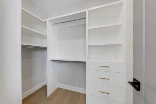 49 Rockhaven Green Nw, Calgary, AB - Indoor With Storage