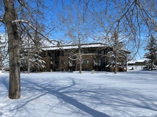 206-6108 53 Street  Olds, AB T4H 1X5