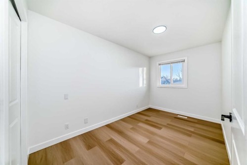 200 Falworth Way Ne, Calgary, AB - Indoor Photo Showing Other Room