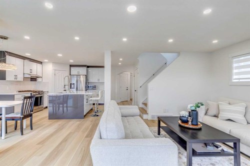 447 Tuscany Ridge Heights Nw, Calgary, AB - Indoor