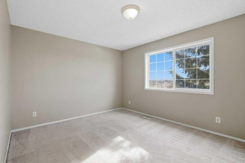 99 Covepark Square Ne, Calgary, AB - Indoor Photo Showing Other Room