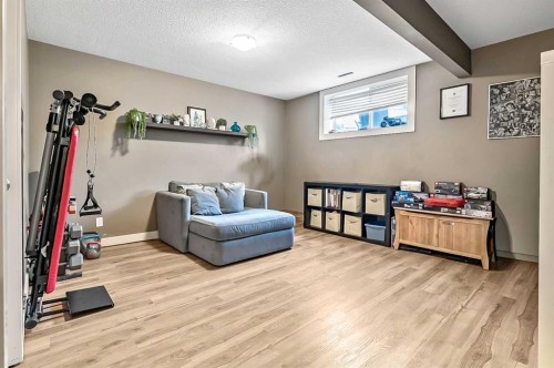 14 Sunrise Crescent Ne, High River, AB - Indoor
