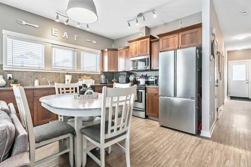 14 Sunrise Crescent Ne, High River, AB - Indoor