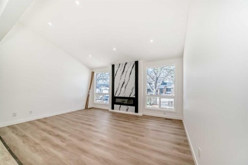 319 Whitefield Drive Ne, Calgary, AB - Indoor Photo Showing Other Room