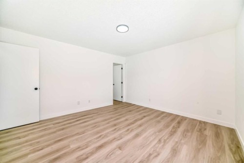 319 Whitefield Drive Ne, Calgary, AB - Indoor Photo Showing Other Room